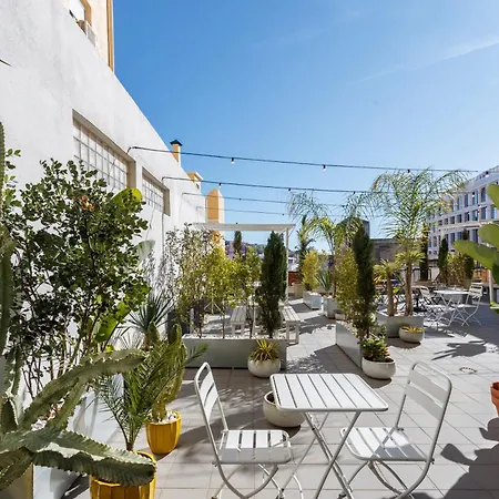 Champagne Vibes In Lisbon - By Misha'S Place 5C-2